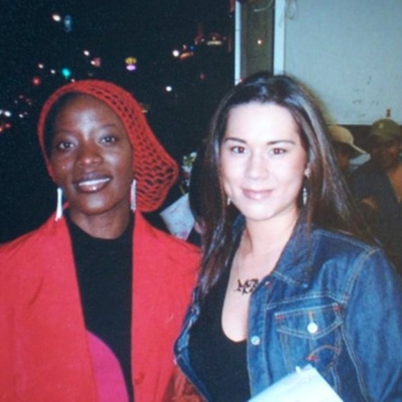 Meet your Posher, Christine - Picture 3 of 8